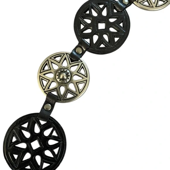 FOSSIL Men's Leather & Metal Belt Accessories Black & Silver Tone Waist 34”-36” - Picture 2 of 8